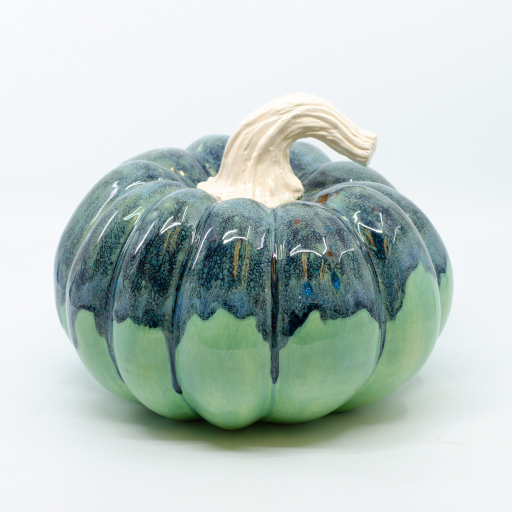 Large Squatty Pumpkin