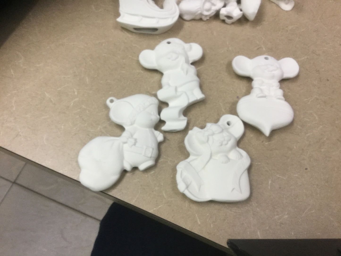 Assorted mouse ornament