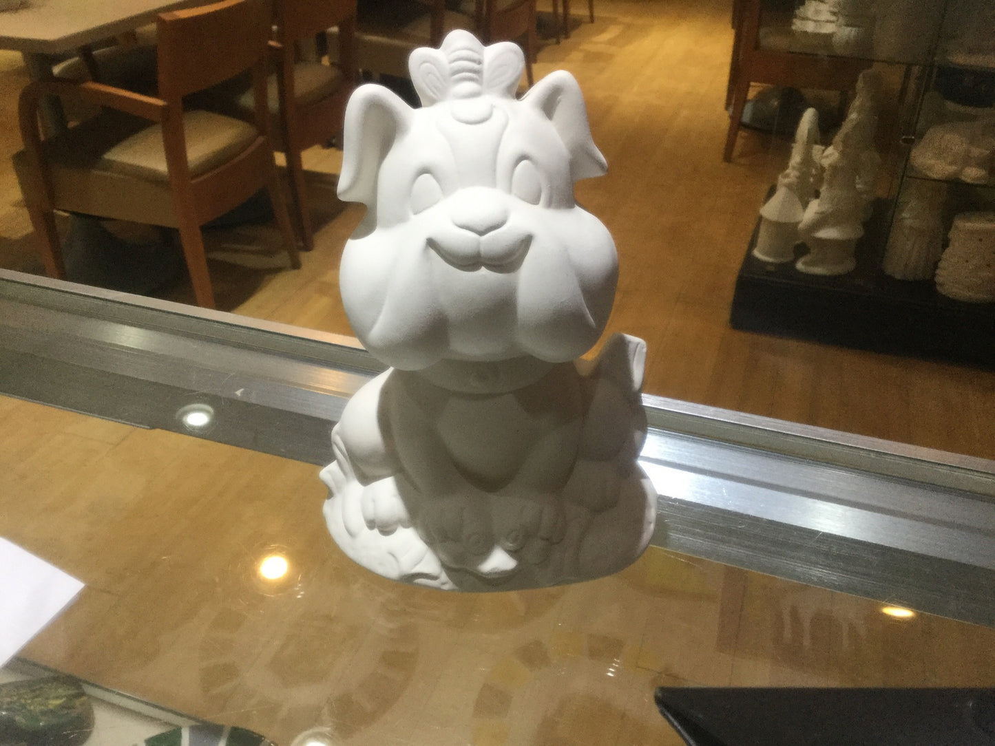 Bulldog with frog