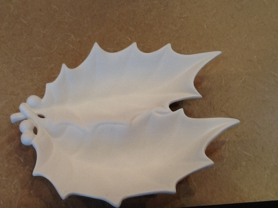 Double Leaf Holly Dish