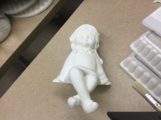 Elf girl mantle sitter