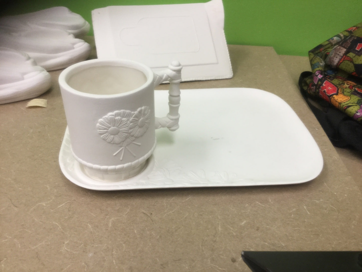 Daisy cup and tray