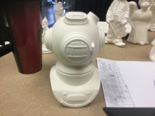 Diving helmet