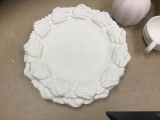 Bunny rabbit grass plate
