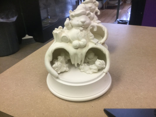 Elf cave with bear and stand set