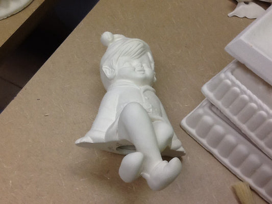 Elf boy mantle sitter