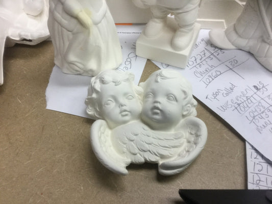 Cherubs plaque