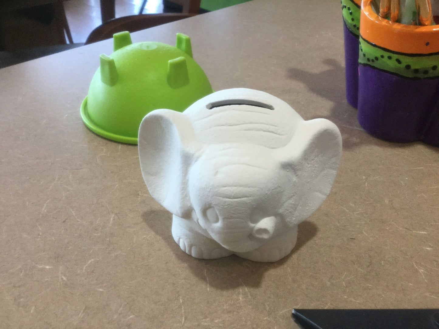 Ball elephant bank