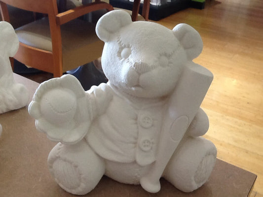 Bear w/ baseball bat and glove