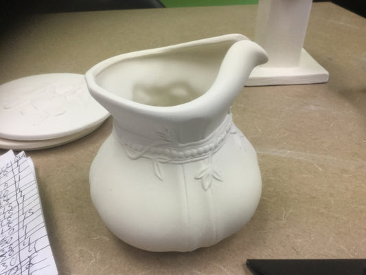 Decorative creamer
