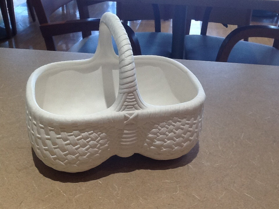 Basket with handle