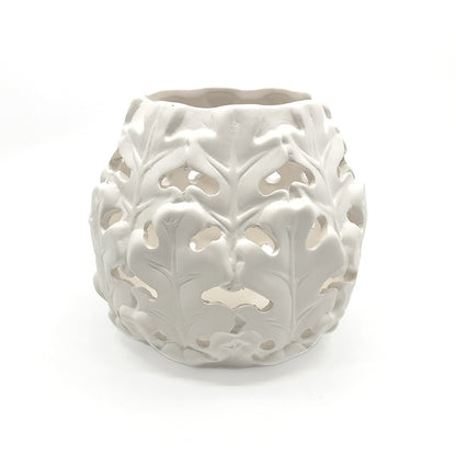 Rounded Oak Leaf Lantern
