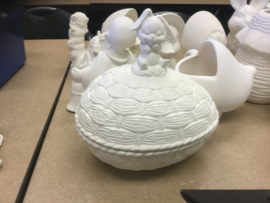 Bunny egg basket box